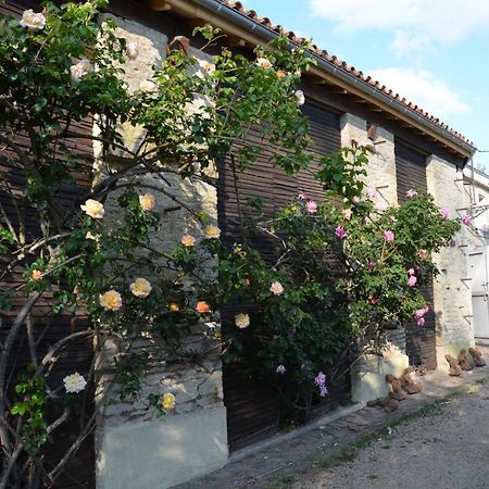 La Maison Des Herons Le Vanneau-Irleau Dış mekan fotoğraf